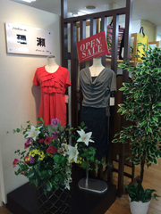 Fashion de 理瀬　ラ・フロール橋本店